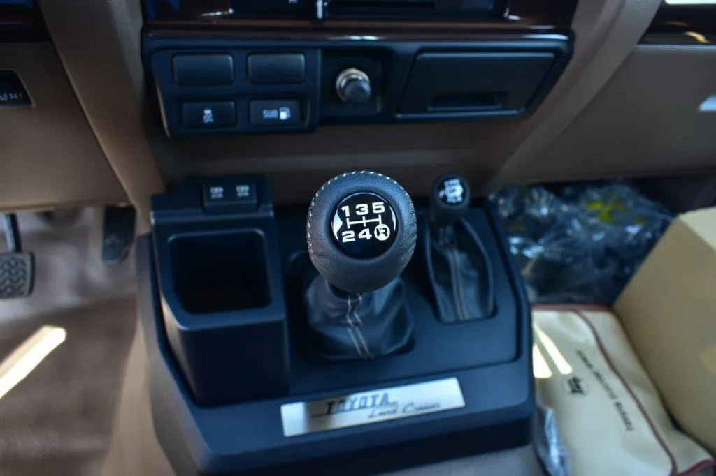 Toyota Land Cruiser LC79 Single-Cab From Dubai - Nubia Cars