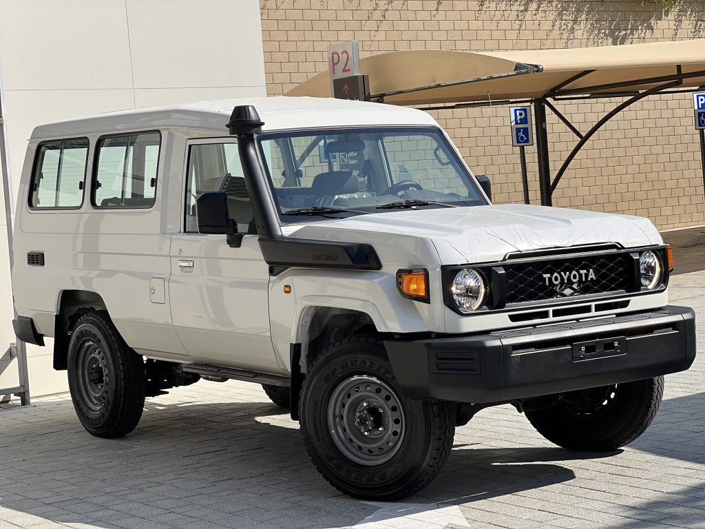 landcruiser buffalo export dubai price