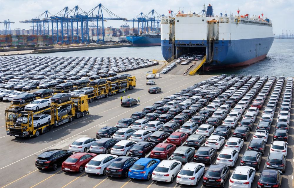 How Does the Car Export Process Work?